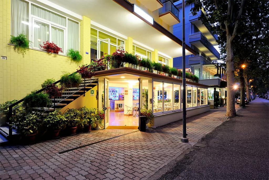 Hotel Samoa Римини Экстерьер фото