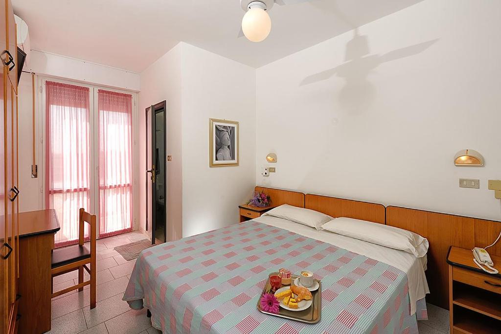 Hotel Samoa Римини Экстерьер фото
